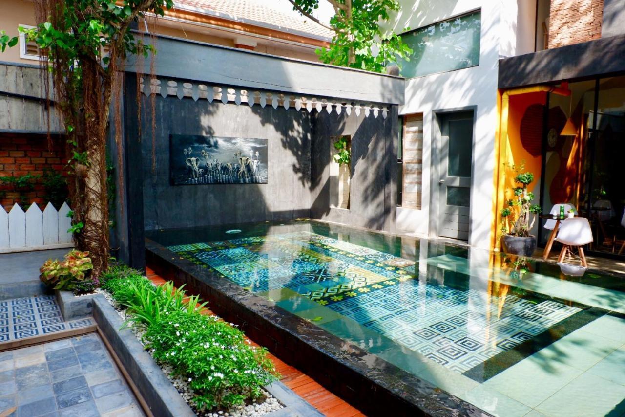1004 Boutique Hotel Siem Reap Exteriör bild