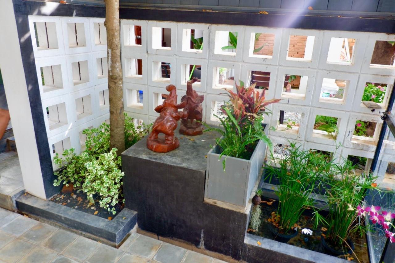 1004 Boutique Hotel Siem Reap Exteriör bild
