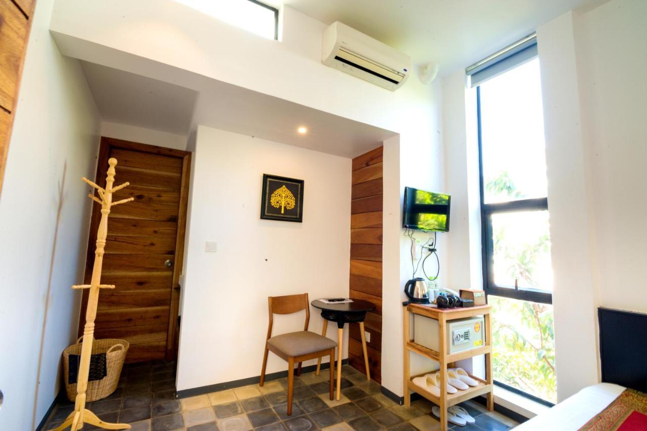 1004 Boutique Hotel Siem Reap Exteriör bild