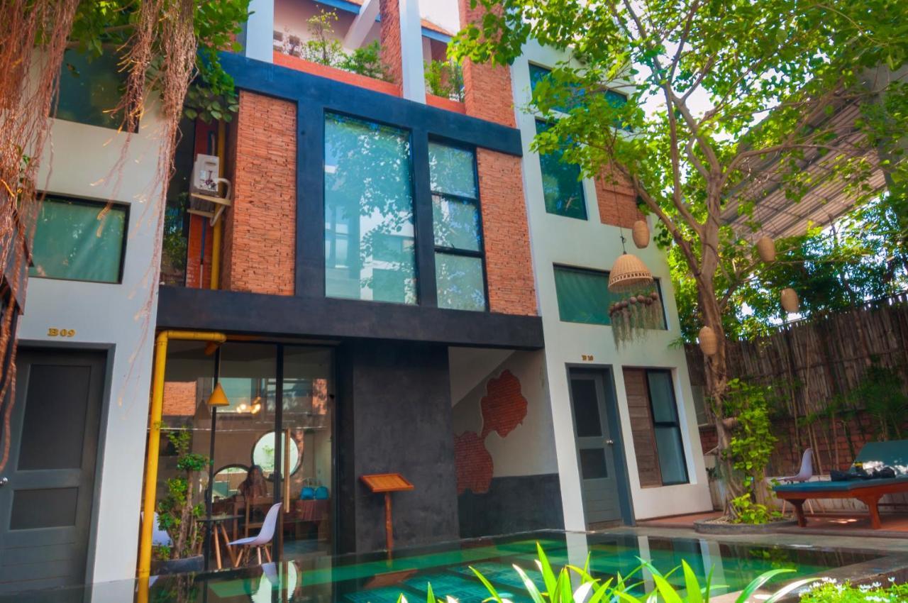 1004 Boutique Hotel Siem Reap Exteriör bild