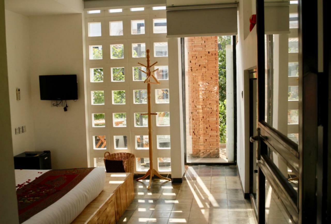 1004 Boutique Hotel Siem Reap Exteriör bild