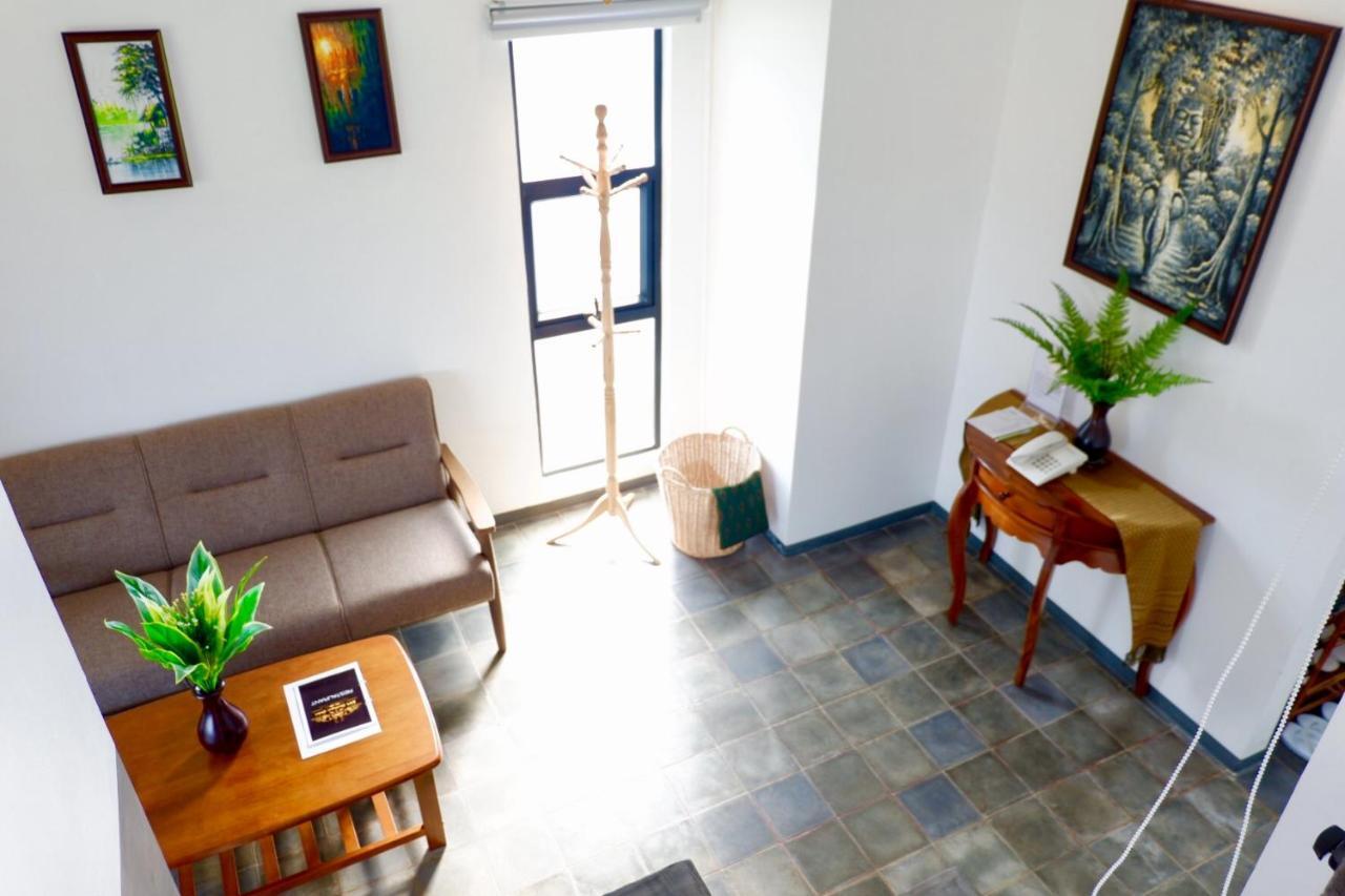 1004 Boutique Hotel Siem Reap Exteriör bild